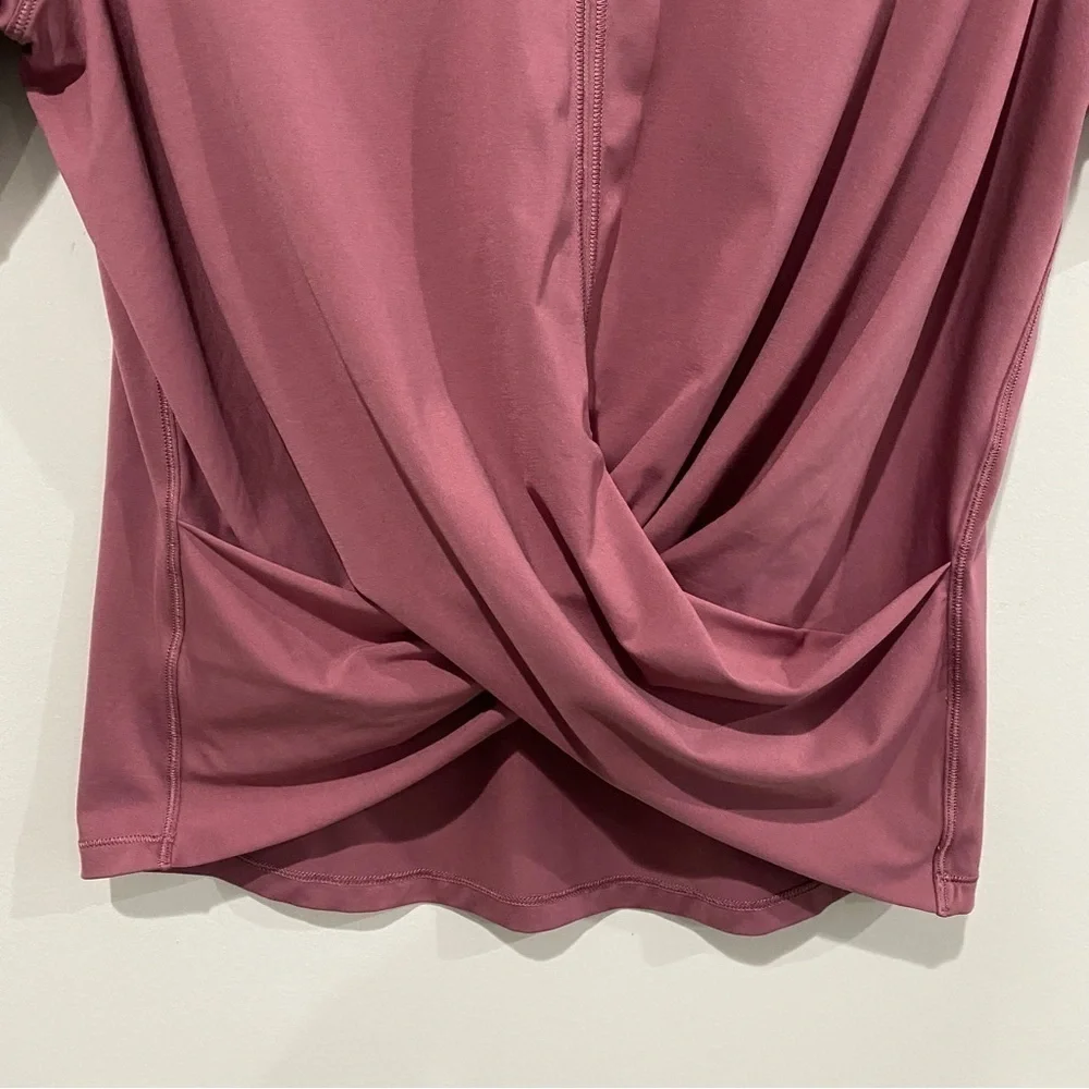 LULULEMON Do The Daily Short Sleeve Plumful W3CS6S Active Athleisure Size 8